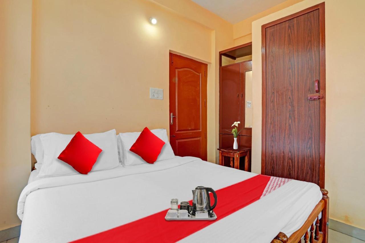 Spot On The New View Regency Thiruvananthapuram Exterior foto
