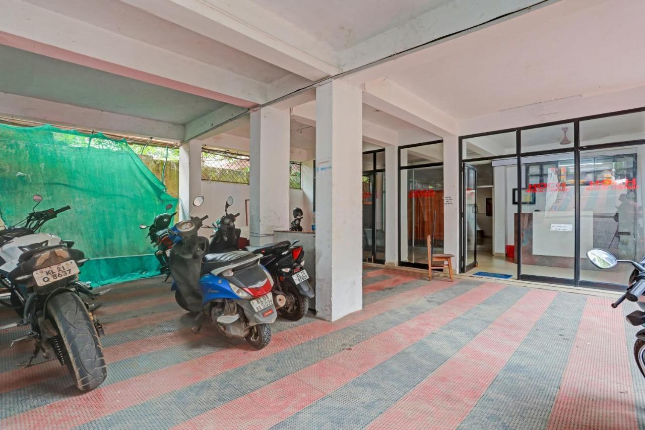 Spot On The New View Regency Thiruvananthapuram Exterior foto